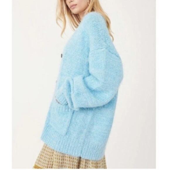 Free People Never Mind Oversized Cardigan in Blue Butterfly Size XS - Picture 7 of 8